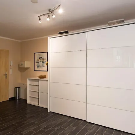 Appartementhaus Mit Meerblick Im Ostseebad Ho Willa Goehren (Ruegen)