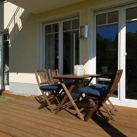 Appartementhaus Mit Meerblick Im Ostseebad Ho *