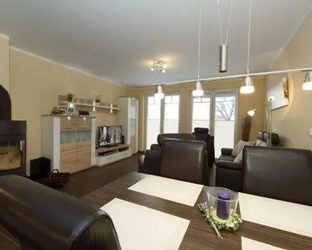 Willa Appartementhaus Mit Meerblick Im Ostseebad Ho *