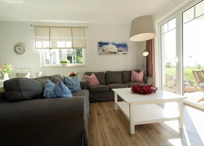 Appartementhaus Mit Meerblick Im Ostseebad Ho Вилла Гёрен