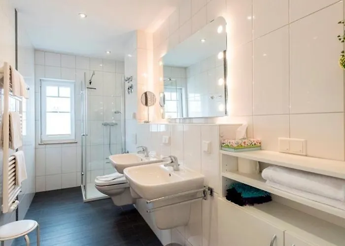 Appartementhaus Mit Meerblick Im Ostseebad Ho Вилла *