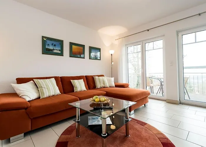 Appartementhaus Mit Meerblick Im Ostseebad Ho Гёрен