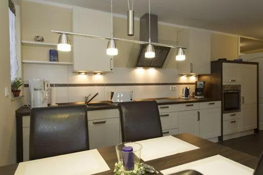 Appartementhaus Mit Meerblick Im Ostseebad Ho *